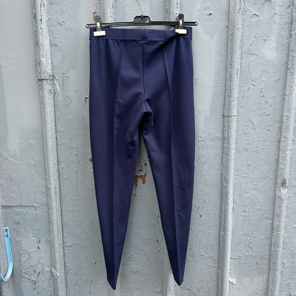 Lilly Pulitzer Navy Travel Pants - Picture 4 of 9